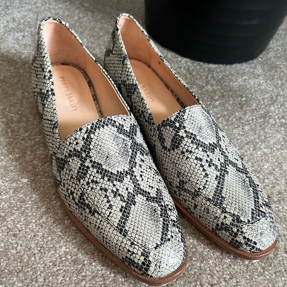 Poppy Barley Smart Loafer in Snake Sample